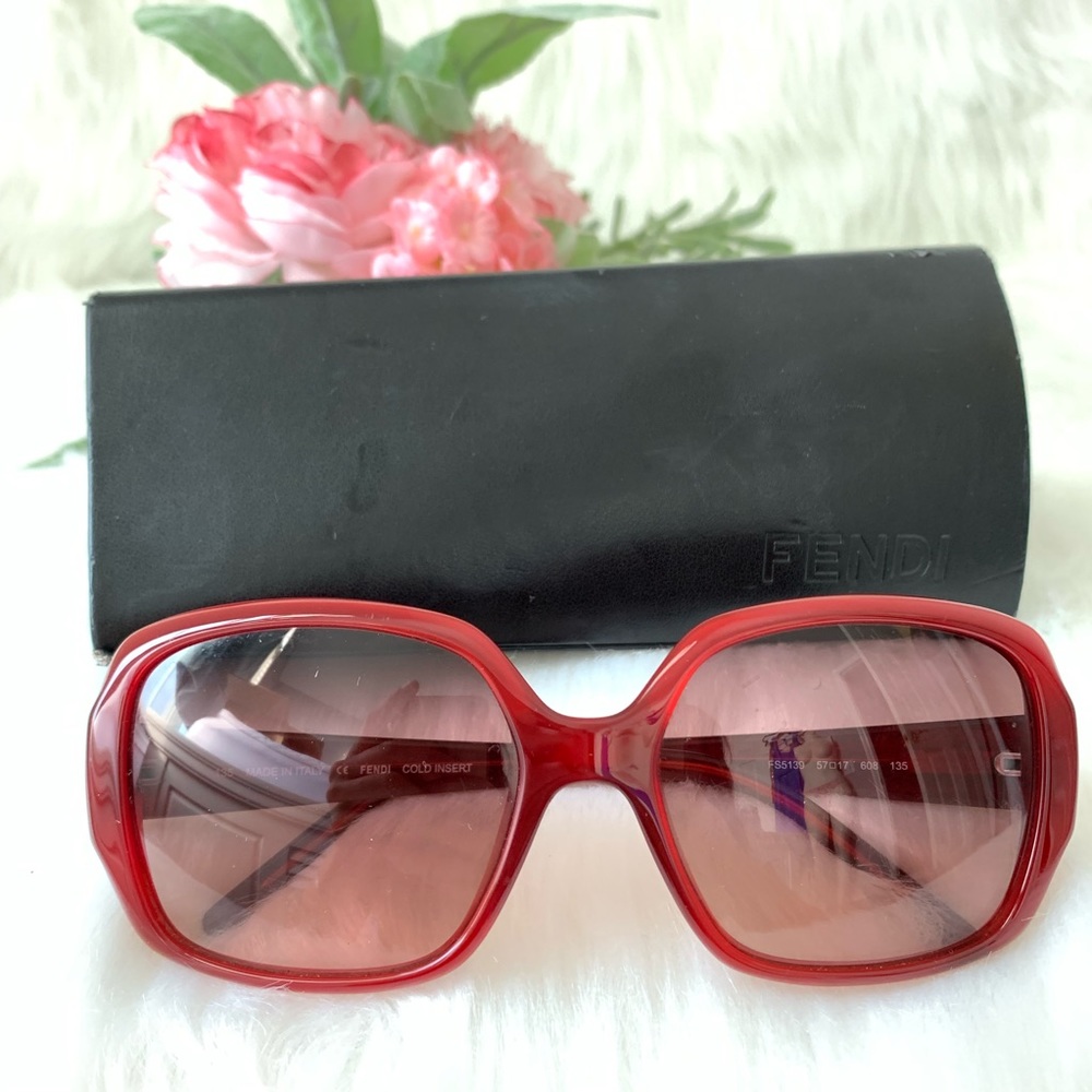 FENDI ladies’ Signature Red Color Sunglasses